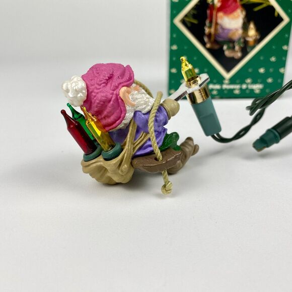 VTG Hallmark 1987 Keepsake Magic Ornament “North Pole Power And Light” Untested - Picture 5 of 13